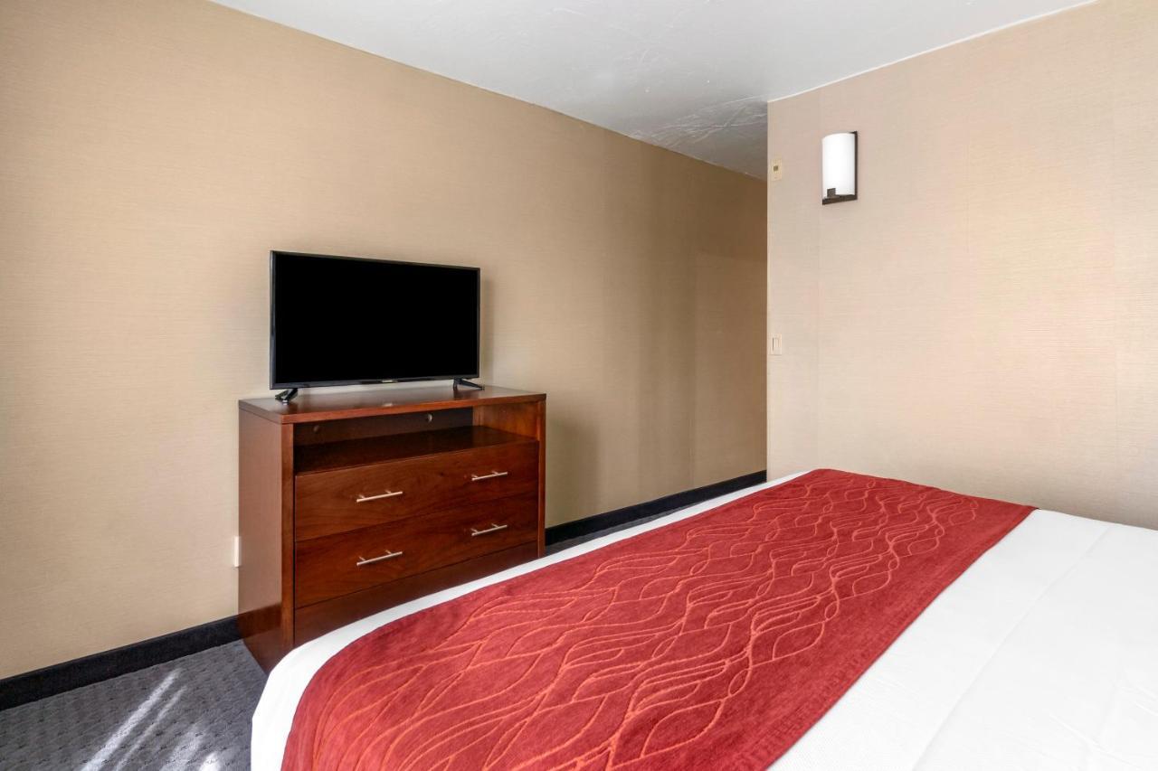 Comfort Inn Kent - Seattle Exterior photo