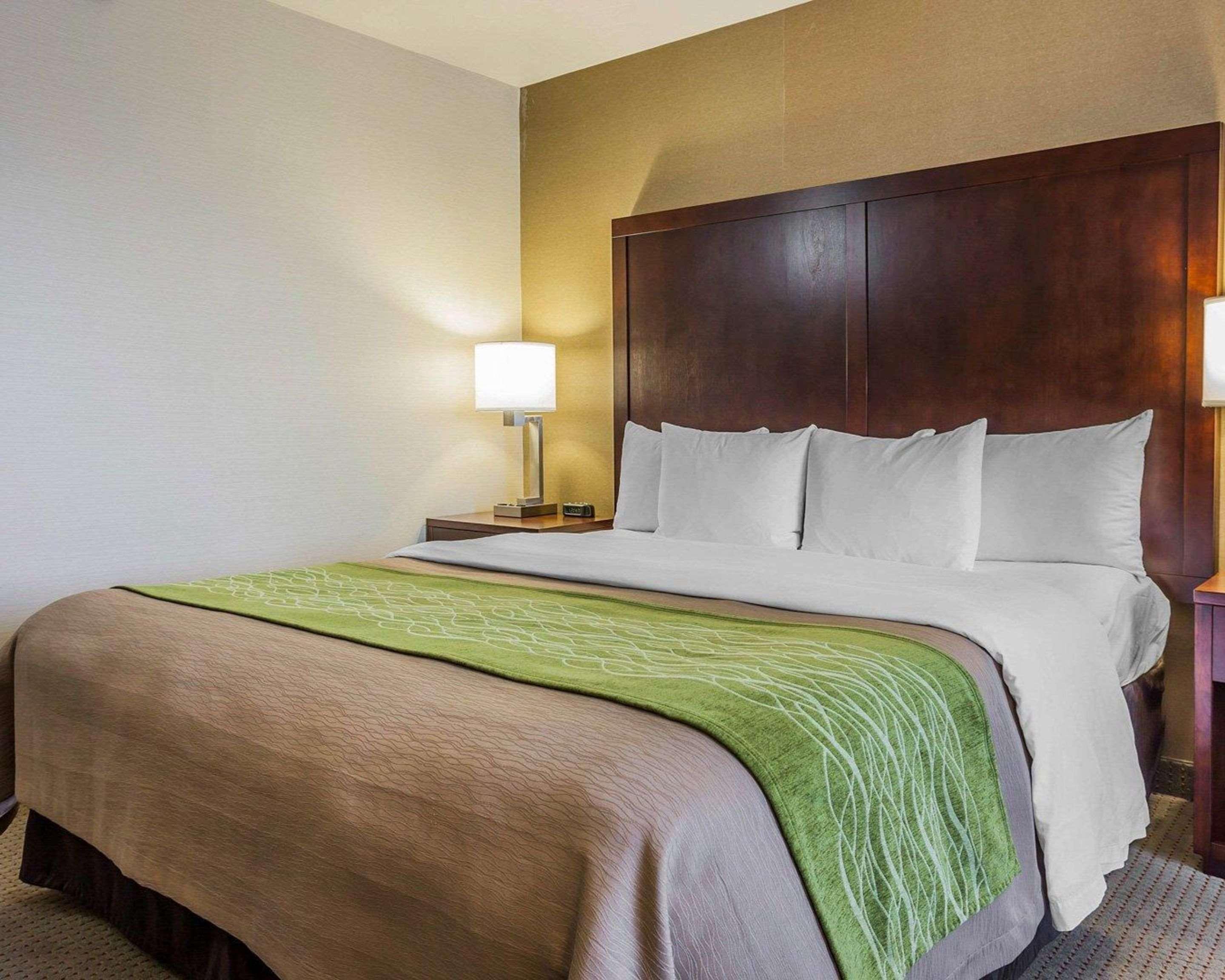 Comfort Inn Kent - Seattle Exterior photo