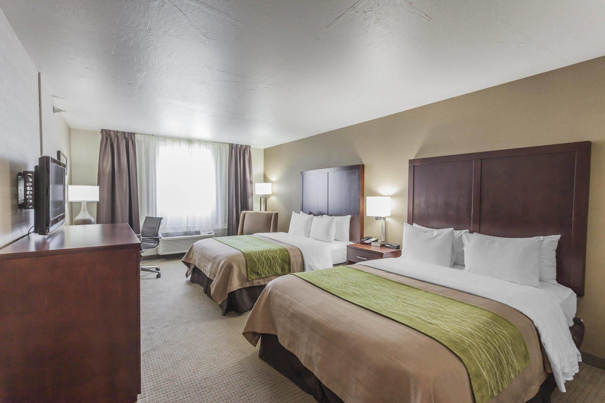 Comfort Inn Kent - Seattle Exterior photo